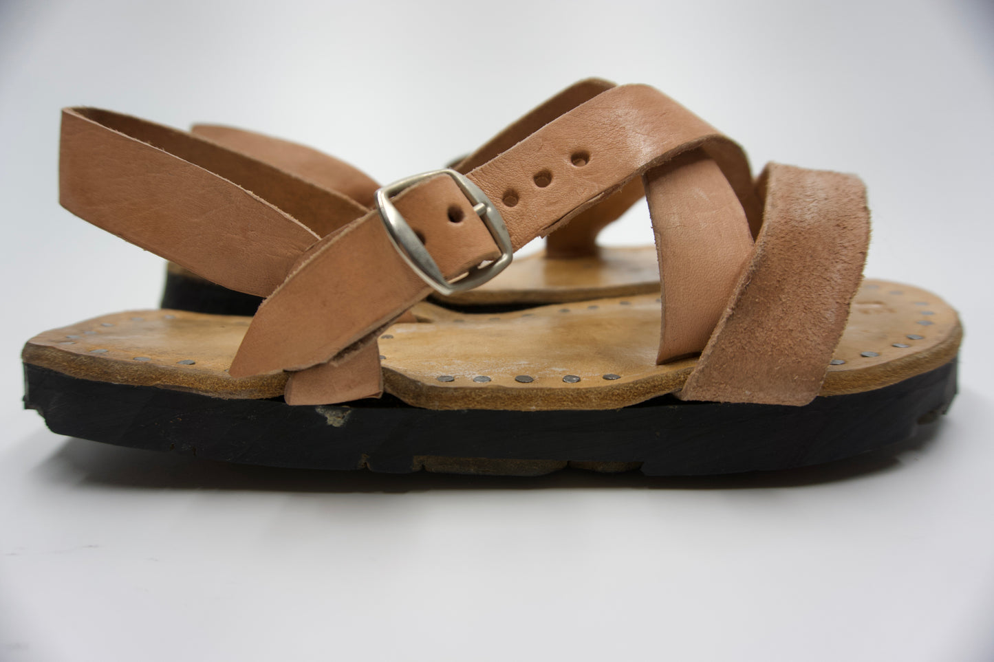 HUARACHES CRUZADO STRAP LEATHER WITH PLATFORM THICK SOLES&nbsp; ACME - MRM15