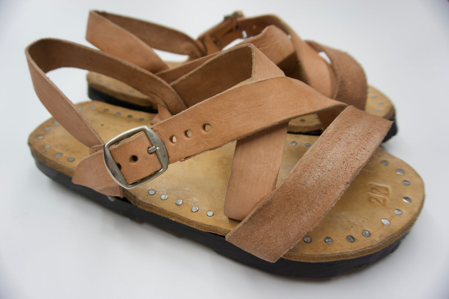 HUARACHES CRUZADO STRAP LEATHER WITH PLATFORM THICK SOLES&nbsp; ACME - MRM15
