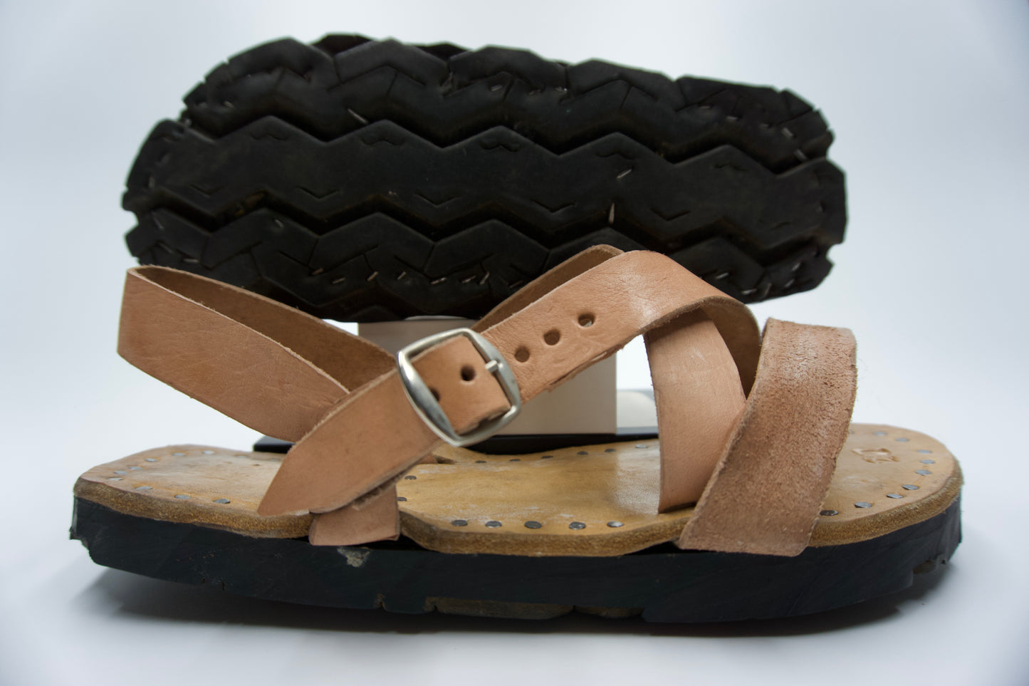 HUARACHES CRUZADO STRAP LEATHER WITH PLATFORM THICK SOLES&nbsp; ACME - MRM15