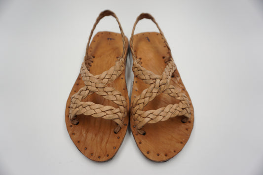 HUARACHES TRENSADO CADENA COLOR BEIGE NATURAL RETRO ACME - MRM21
